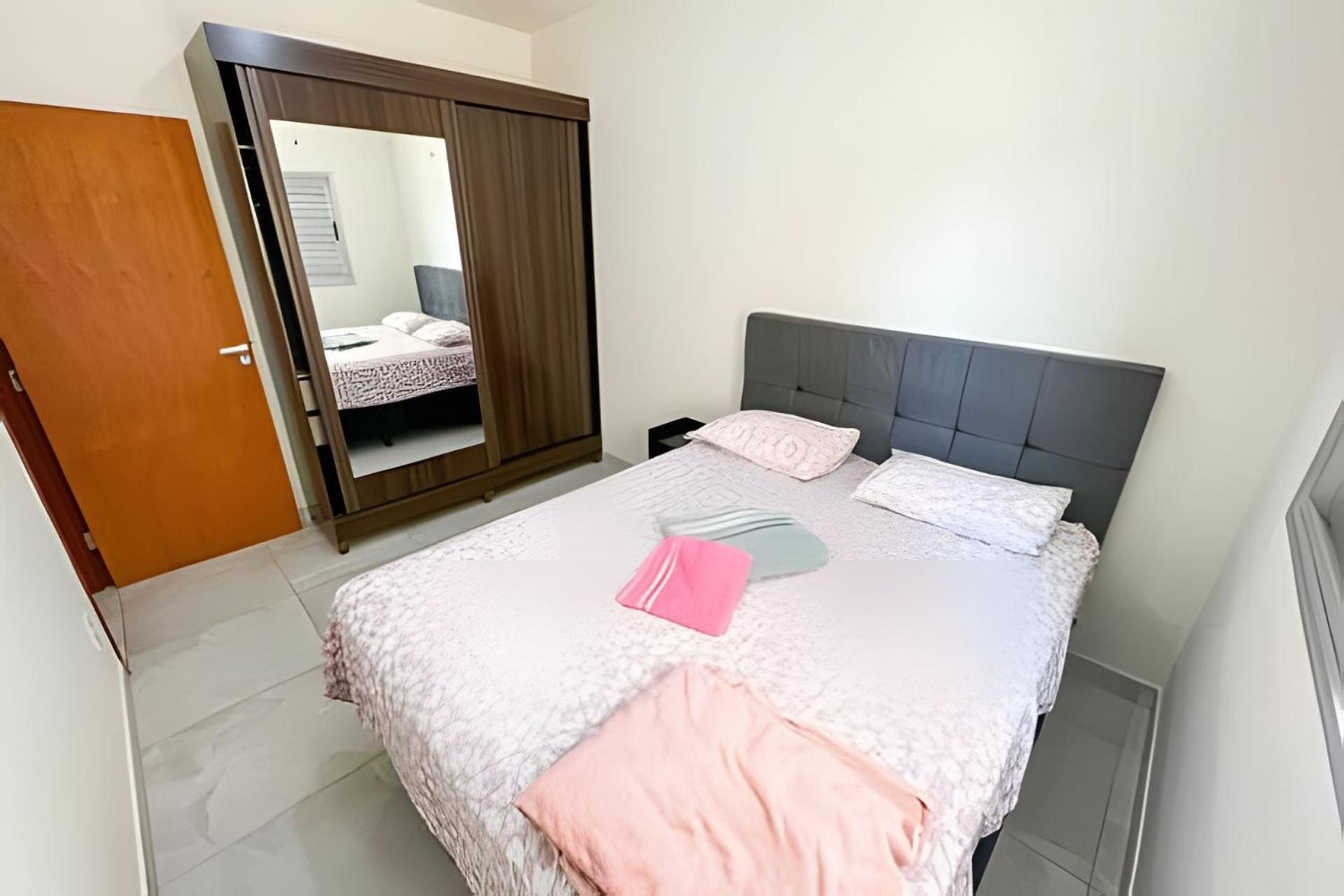 103 - Apartamento Completo Para Ate 5 Hospedes Patos de Minas Exteriör bild